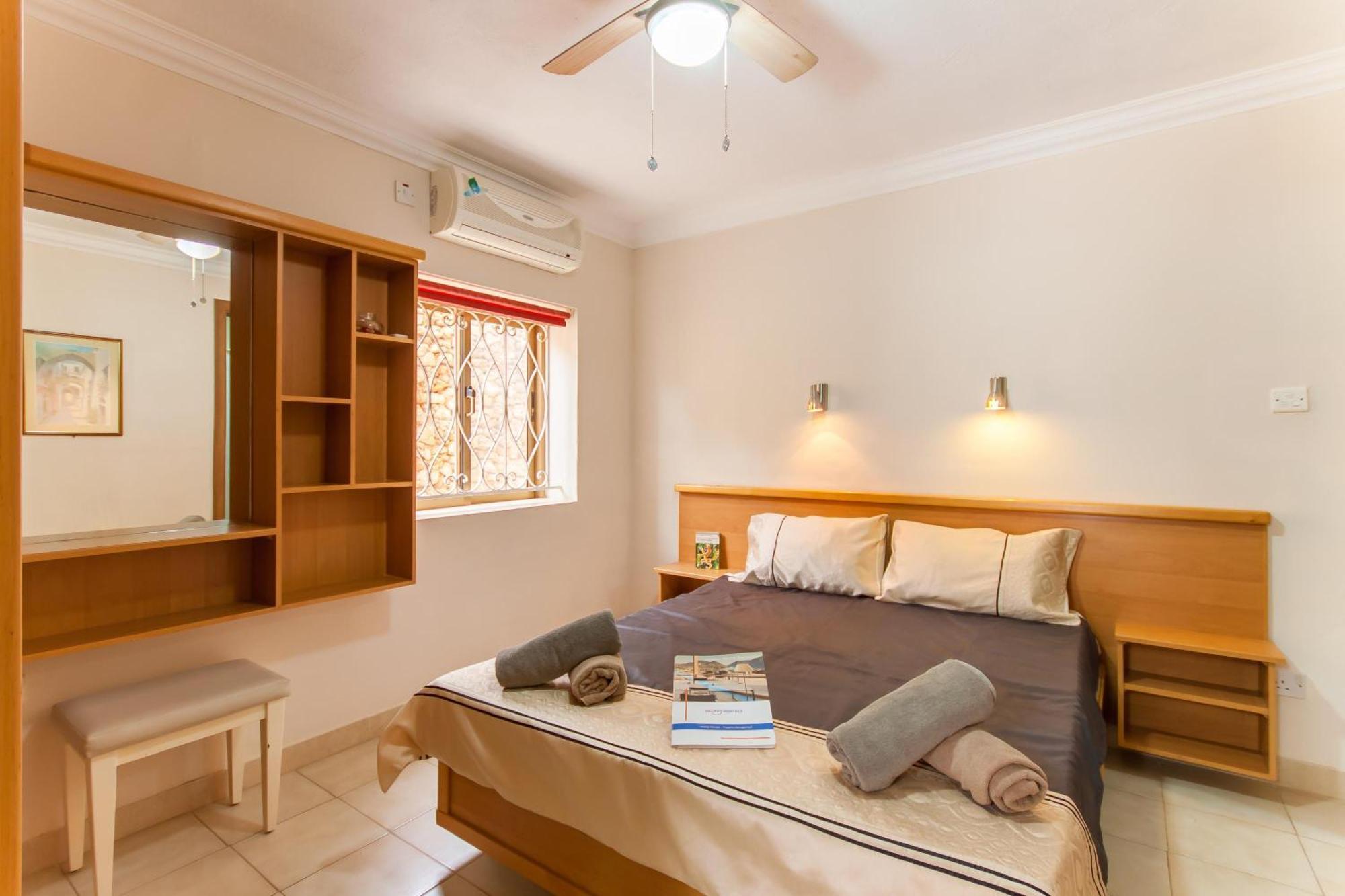 Villa & Pool Apartments In Mellieha Bay エクステリア 写真