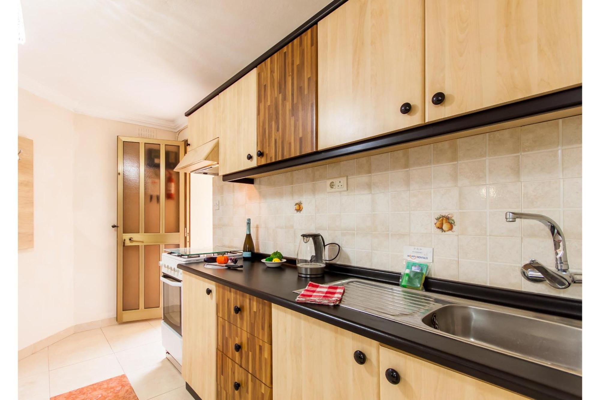Villa & Pool Apartments In Mellieha Bay エクステリア 写真